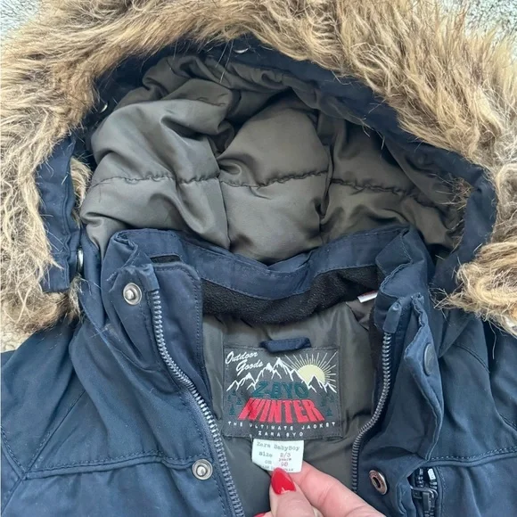 Zara BabyBoy Winter Parka Coat with Faux Fur Hood – Size 2/3 - Picture 2 of 5